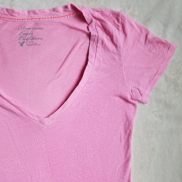 American Eagle Outfitters Tops - AE Hot Pink V-Neck Tee, Size S